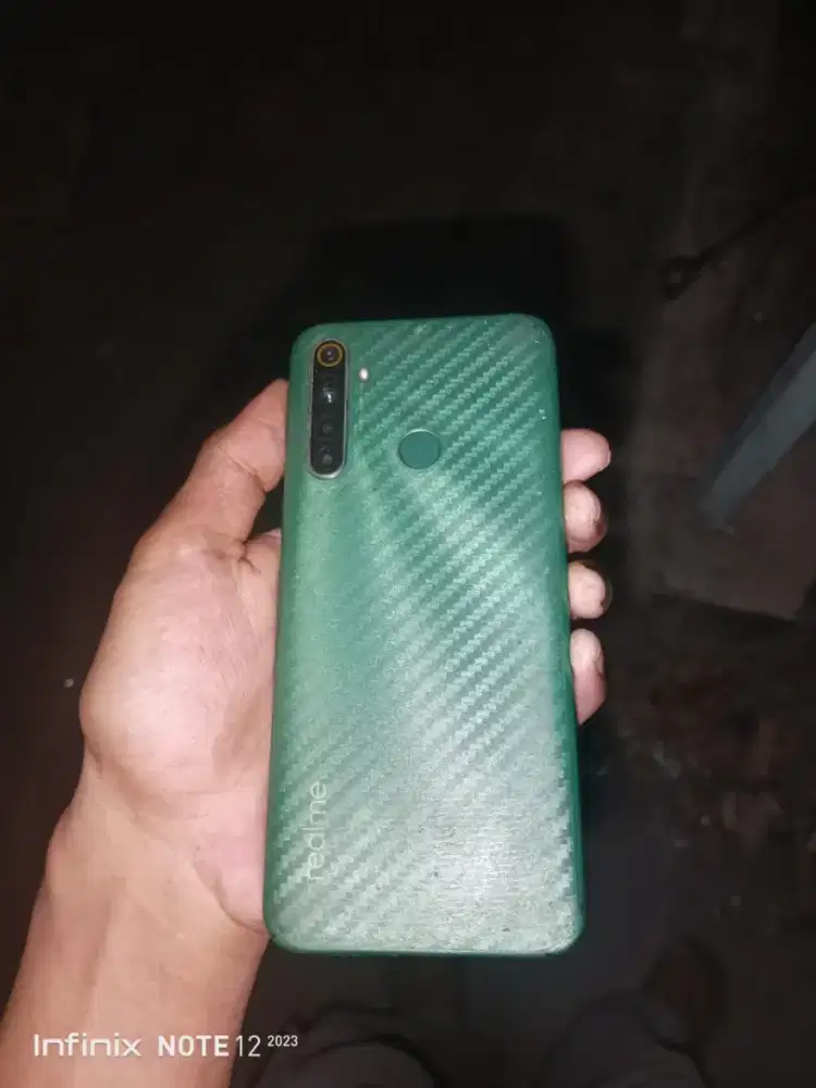 Realmi 5i ram 4/64gb batangan