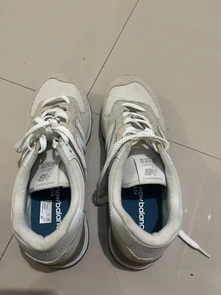 Sepatu New Balance 574 Core cloud with white 44