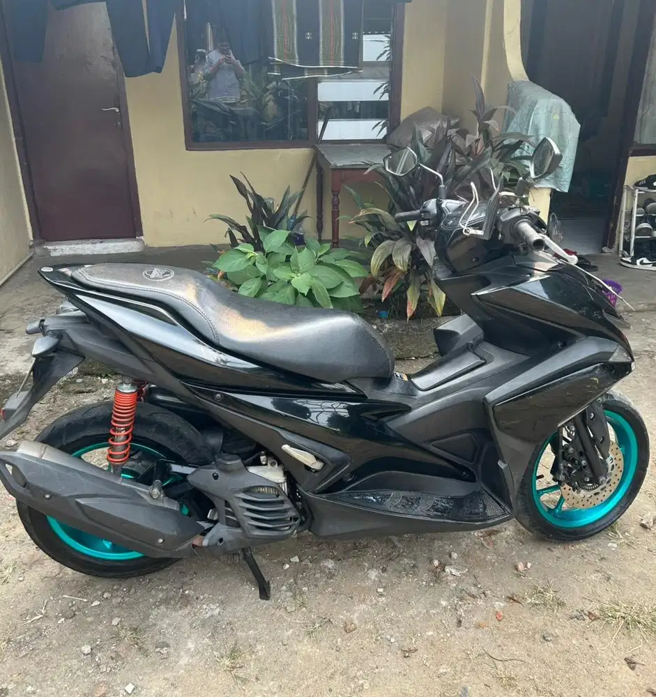 Aerox 2017 155 Hitam