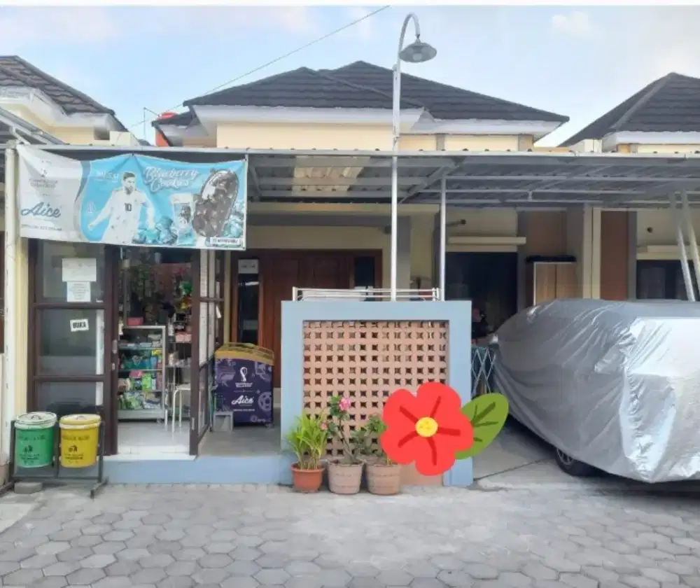 Dijual Rumah bonus warung di Yogya