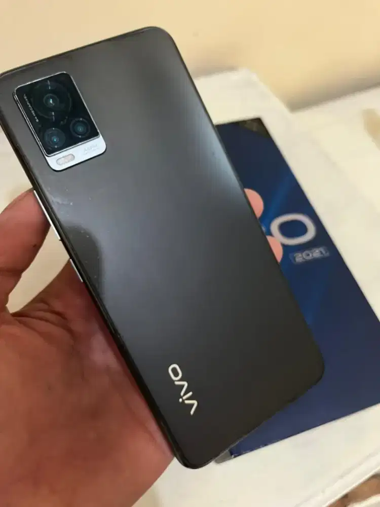 VIVO V20 2021 RAM 8/128GB