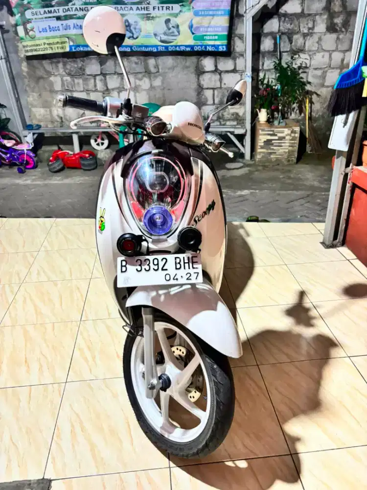 Scoopy karbu 2011