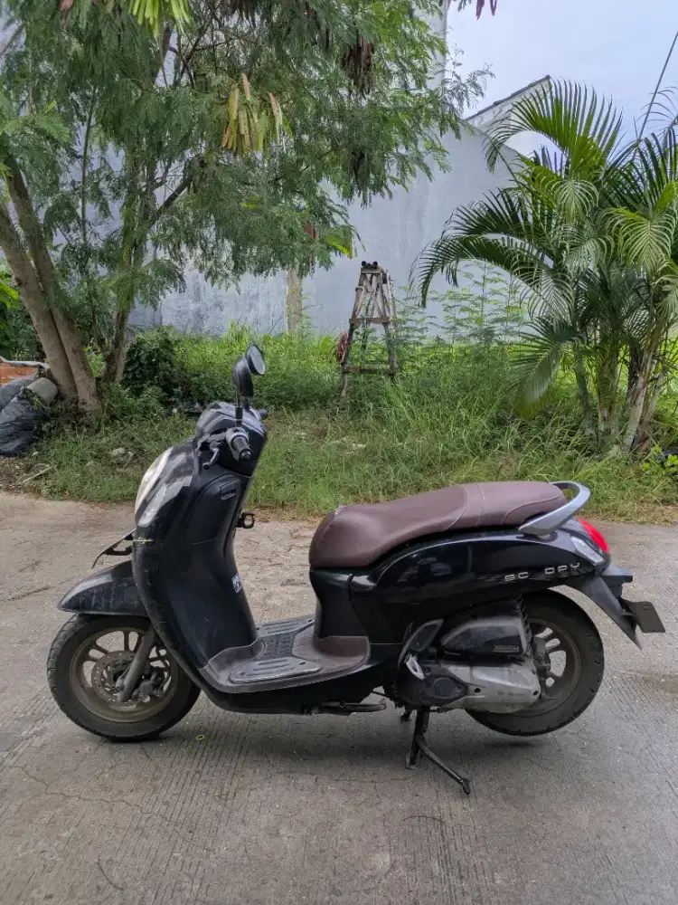 Scoopy Prestige 2021