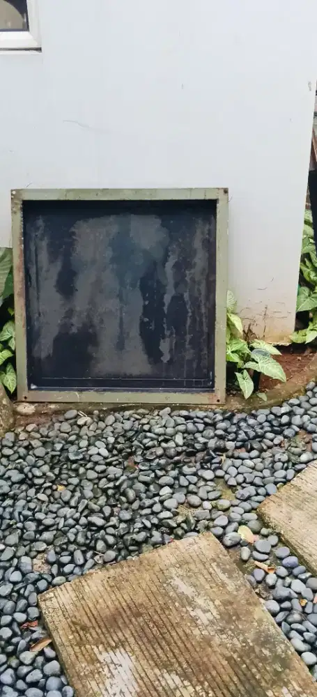 Tutup bak kontrol besi tinggal pasang