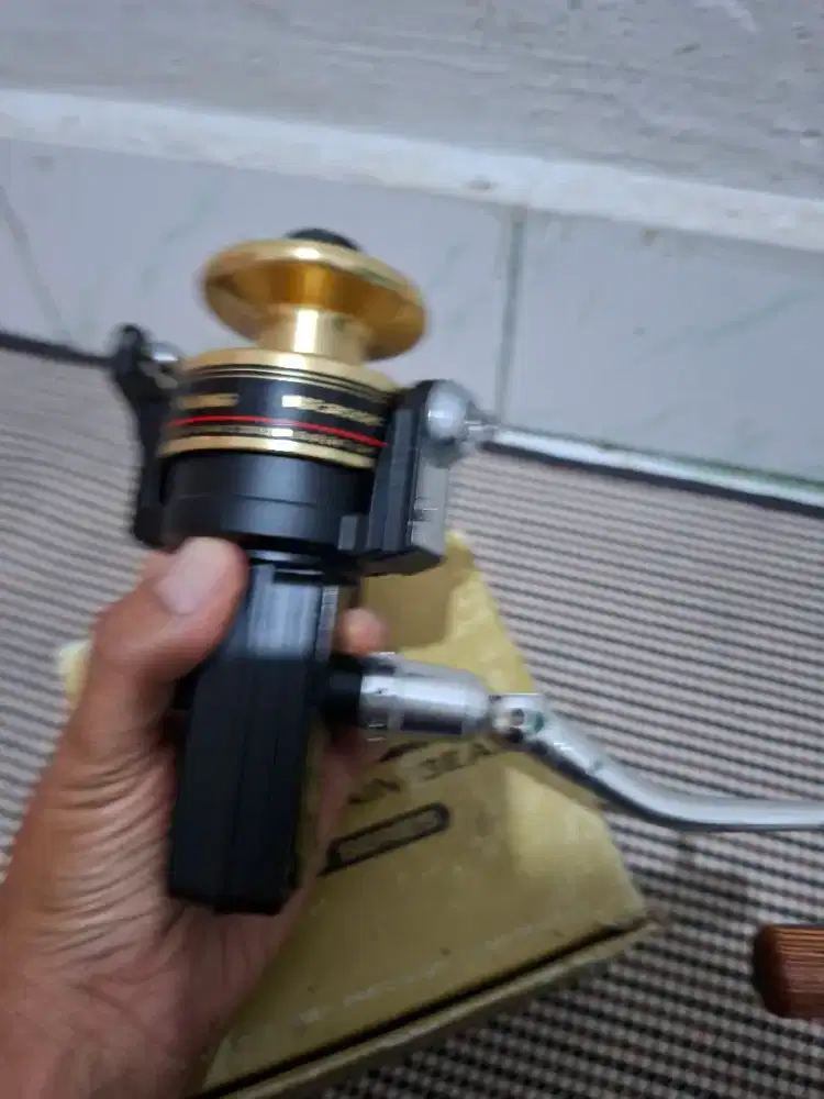 Reel viking 3000 baru.belum.pernah pakai jual rugi