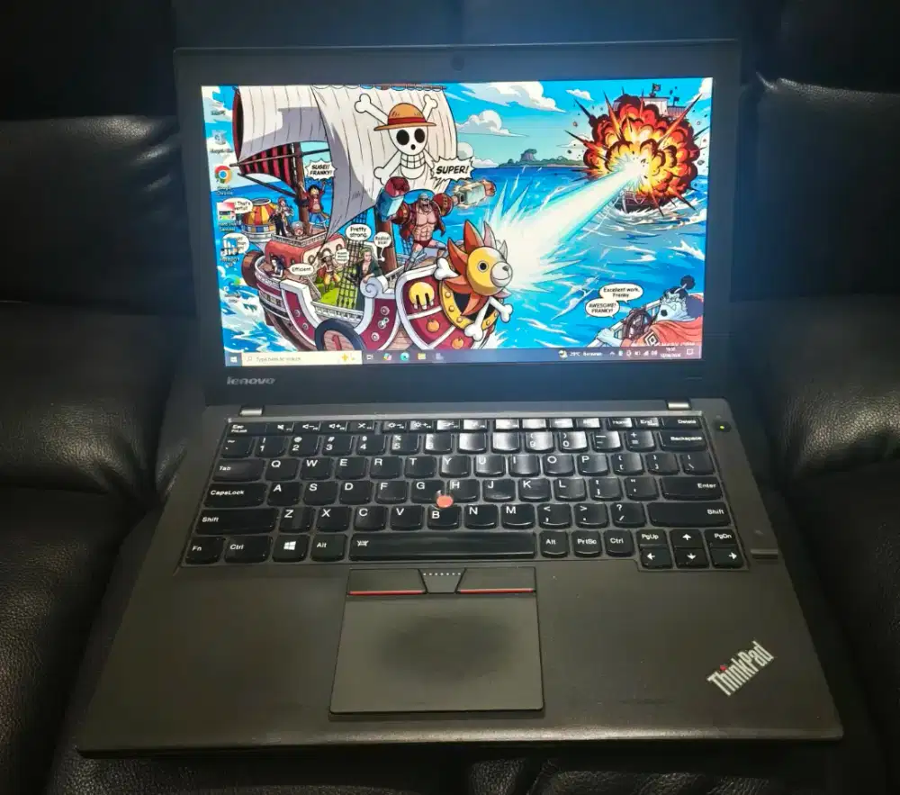 Thinkpad x250
Core i5