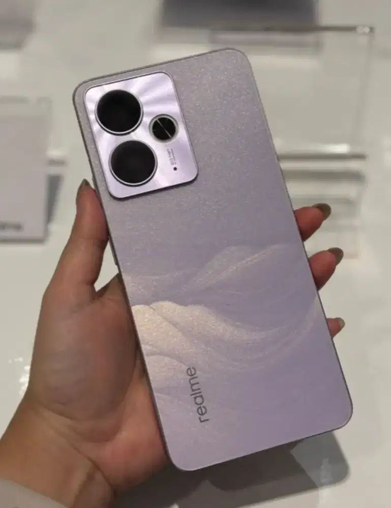 Oppo Realme 14T 5G Purple, versi Internal 256GB ISTIMEVVAH
