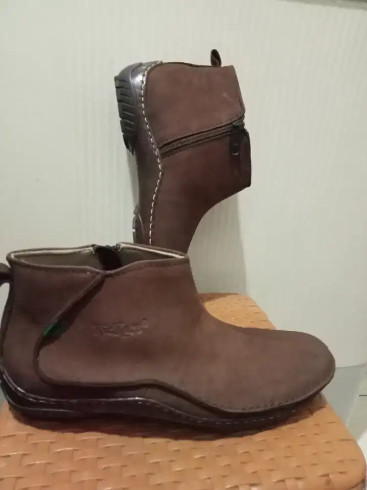 Dijual Sepatu Kickers original