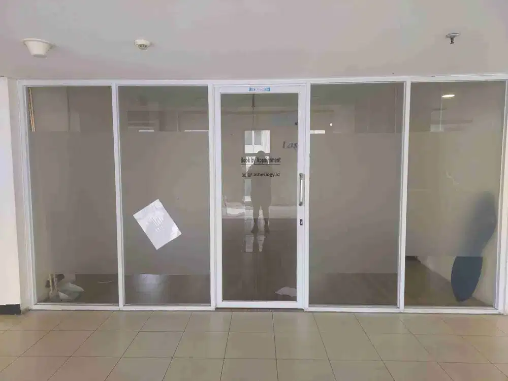 Di sewakan Kios Apartemen Green Lake Tower 2