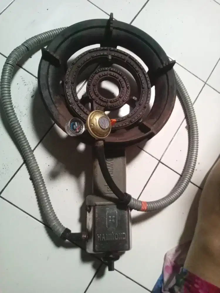 Kompor gas mata seribu merk Hammond