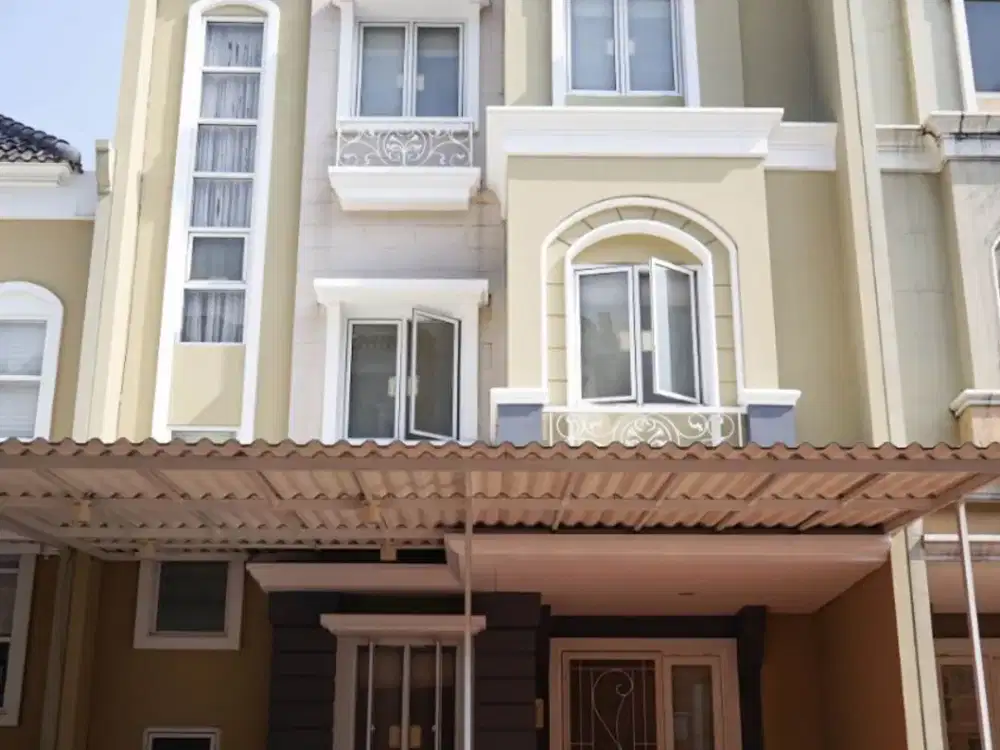 Dijual Rumah Bersih Rapih Terawat Cluster Samara Village Gading Serpong, Tangerang