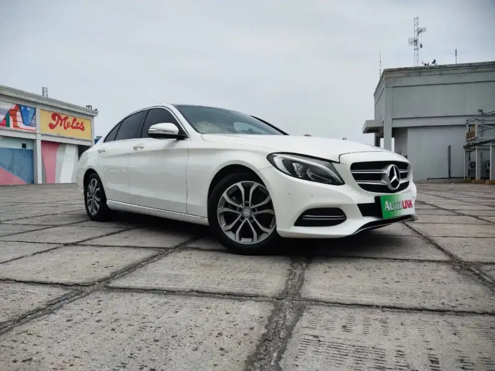 C200 AVG New Model 2015 Putih 2014 Terawat 2016 perorangan siap pakai