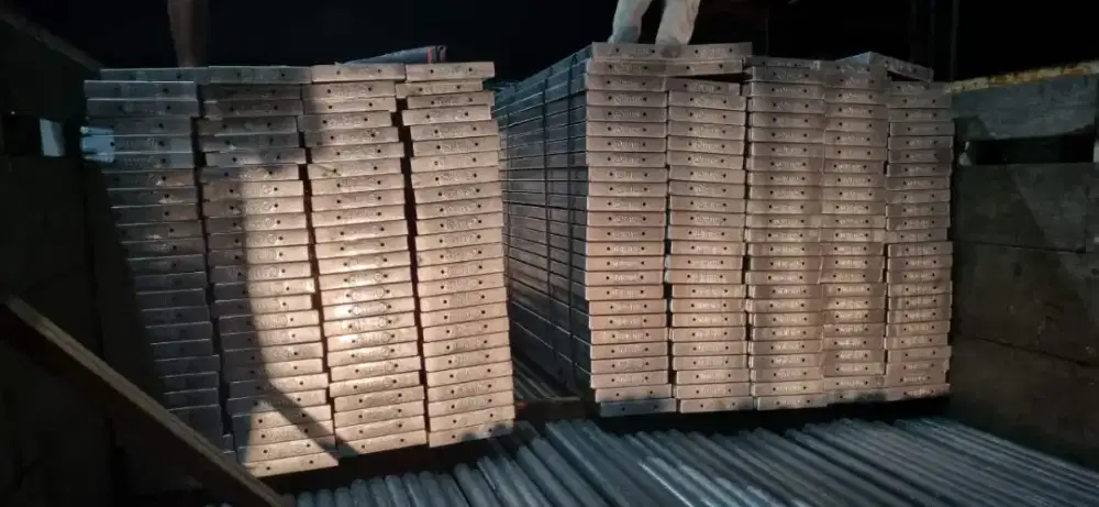 Metal Plank / Papan Asiba