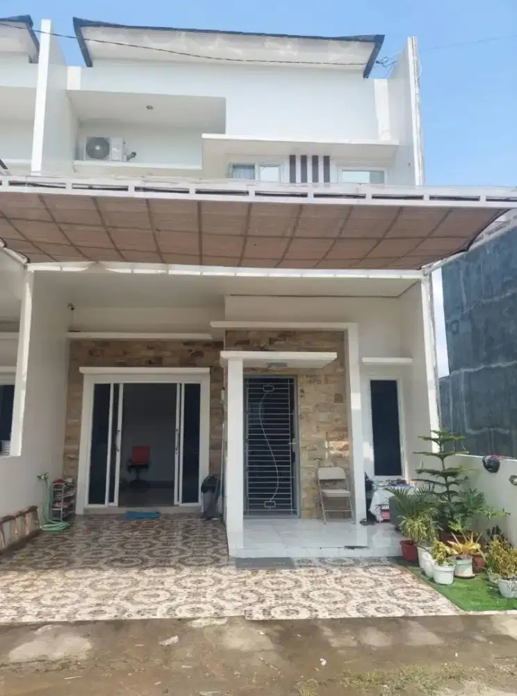 Rumah 2Lt Gentan dekat Kota Solo