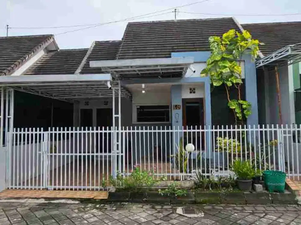 jual rumah dalam perumahan di maguwoharjo