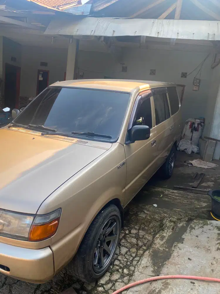 Toyota Kijang 1999 Bensin