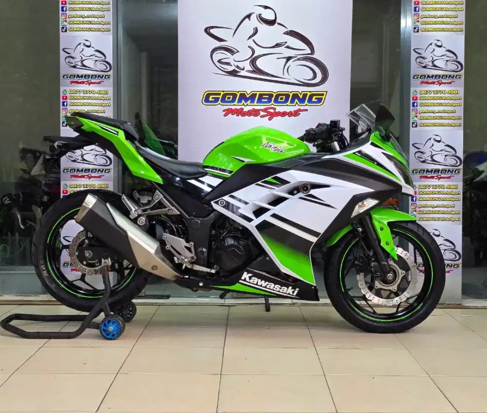 NINJA 250 FI ABS SE ANNIVERSARY 2015