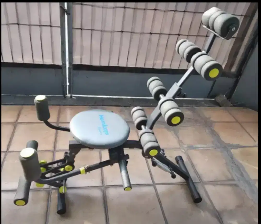 2 unit Alat olah raga punggung kaki hemkoop dan air climber