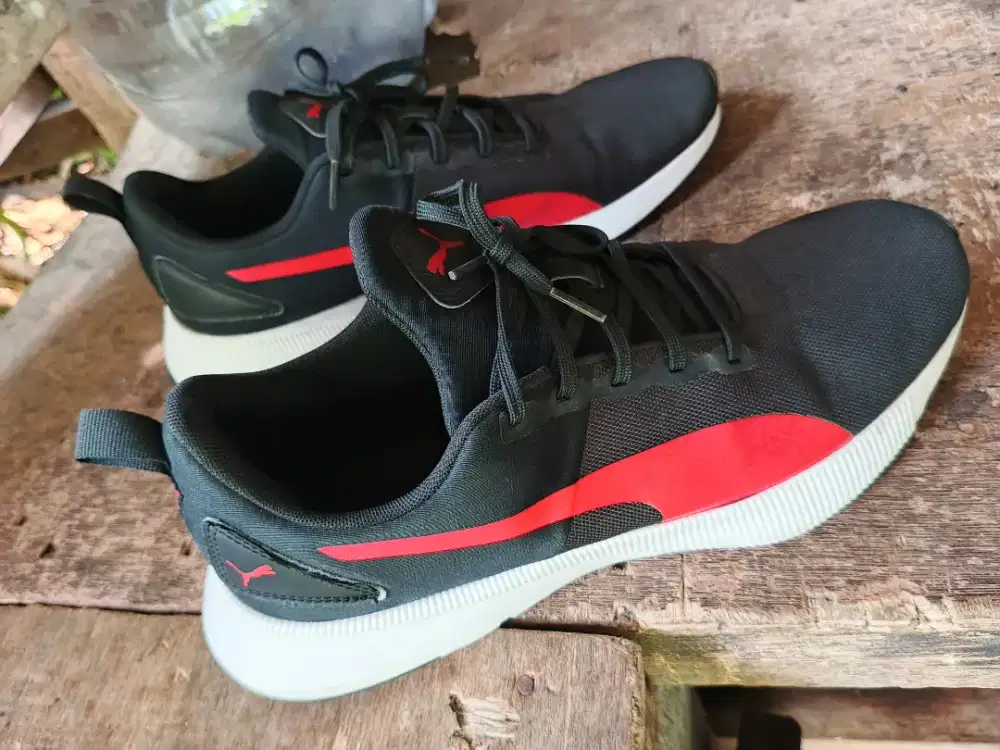 Jual sepatu puma original size 44 bisa kirim bayar cod