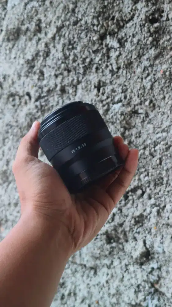 Sony FE 50mm f/1.8