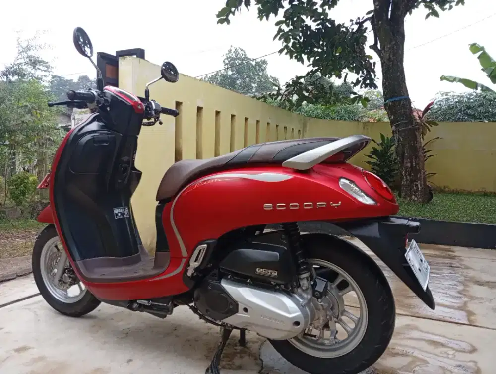 HONDA SCOOPY STYLISH KEYLESS 2022 MULUS..