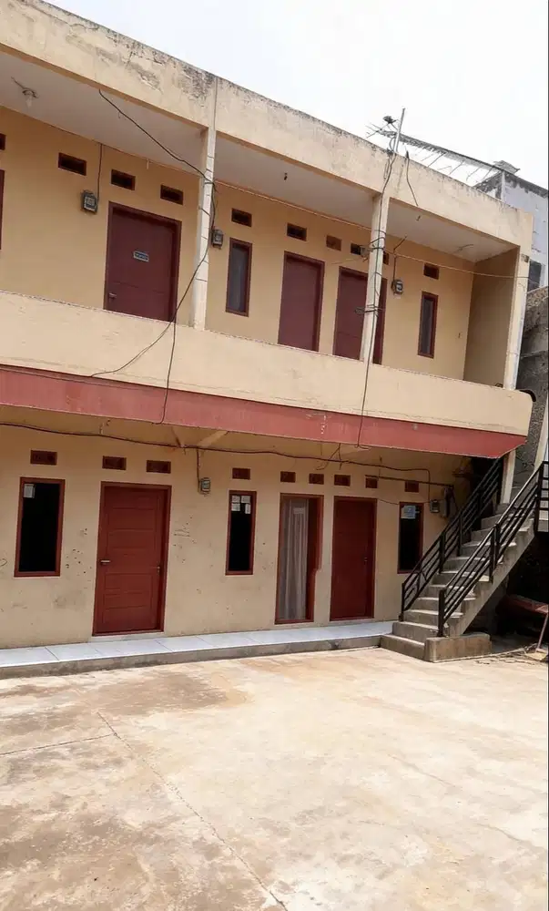 Dijual Kontrakan Aktif 6 Pintu 2LT (6KT 6KM) 130M² LOKASI STRATEGIS