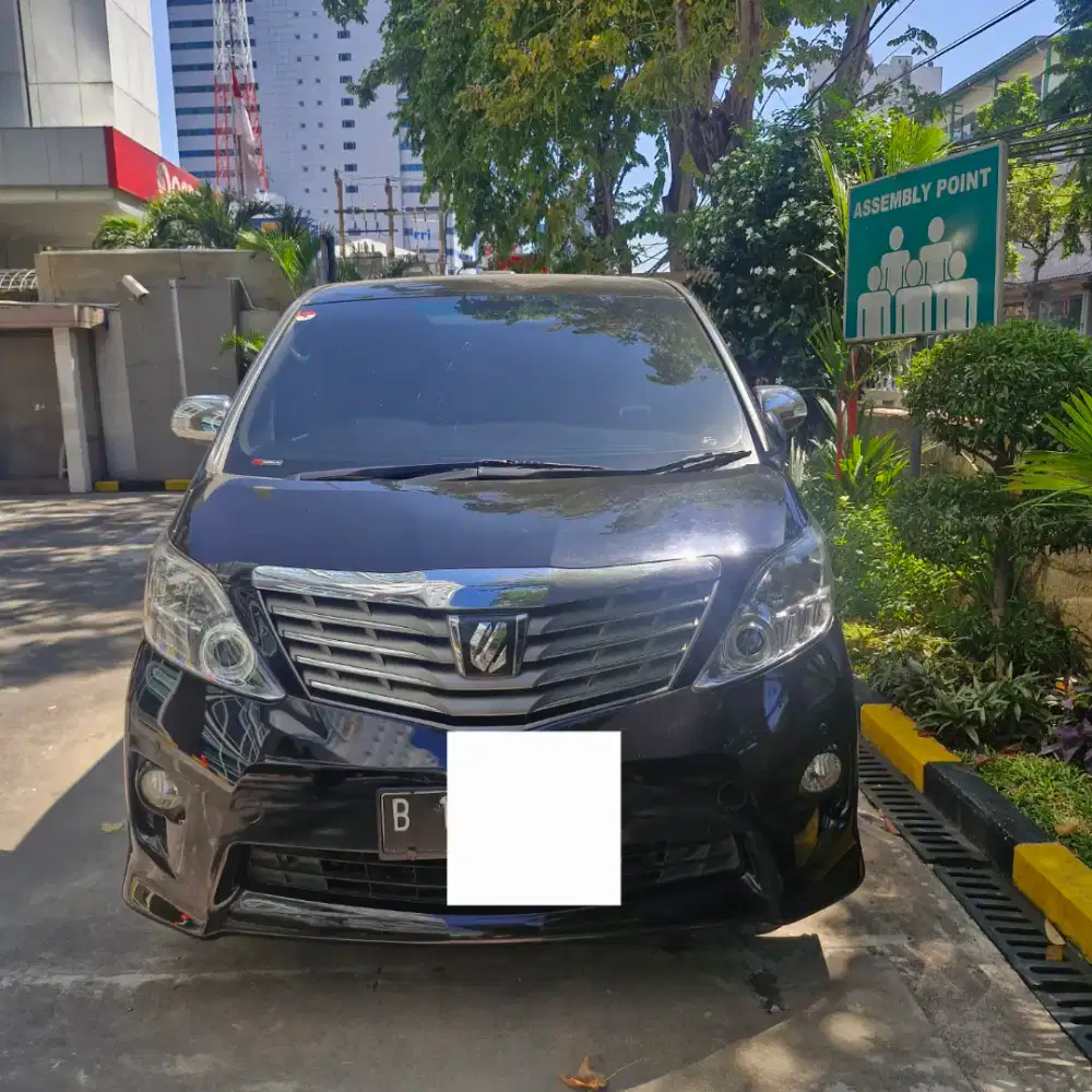 TOYOTA ALPHARD 2011 MULUS TERAWAT