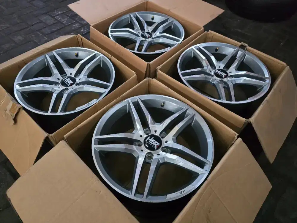 Velg AMG R17 Xpander Livina Juke Outlander Innova Reborn Zenix Xtrail