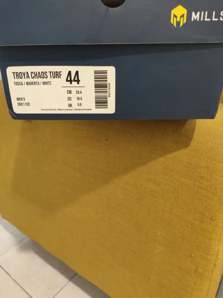 Sepatu Futsal - Mills