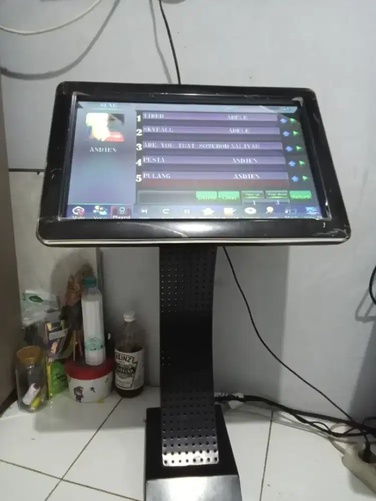 GEISLER DVD/CD/MP3 - HDD 2TB + LCD TOUCHSCREEN