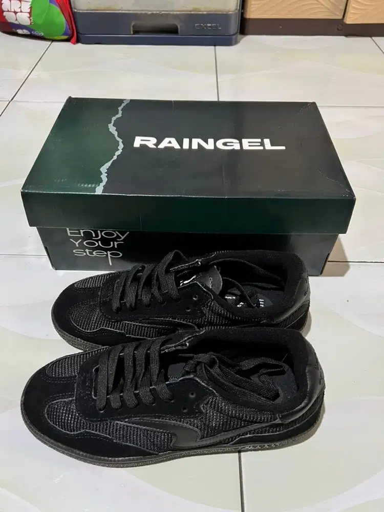 SEPATU UNISEX BARU RAINGEL