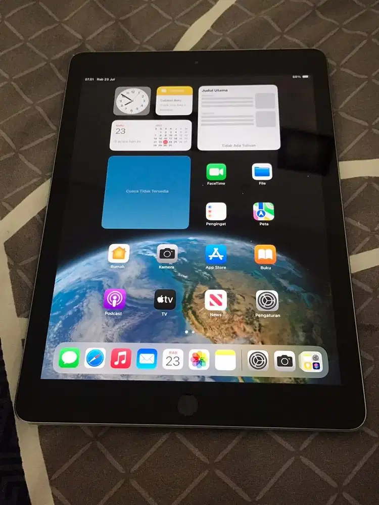 iPad Generasi 6 32GB Wifi Only iCloud aman