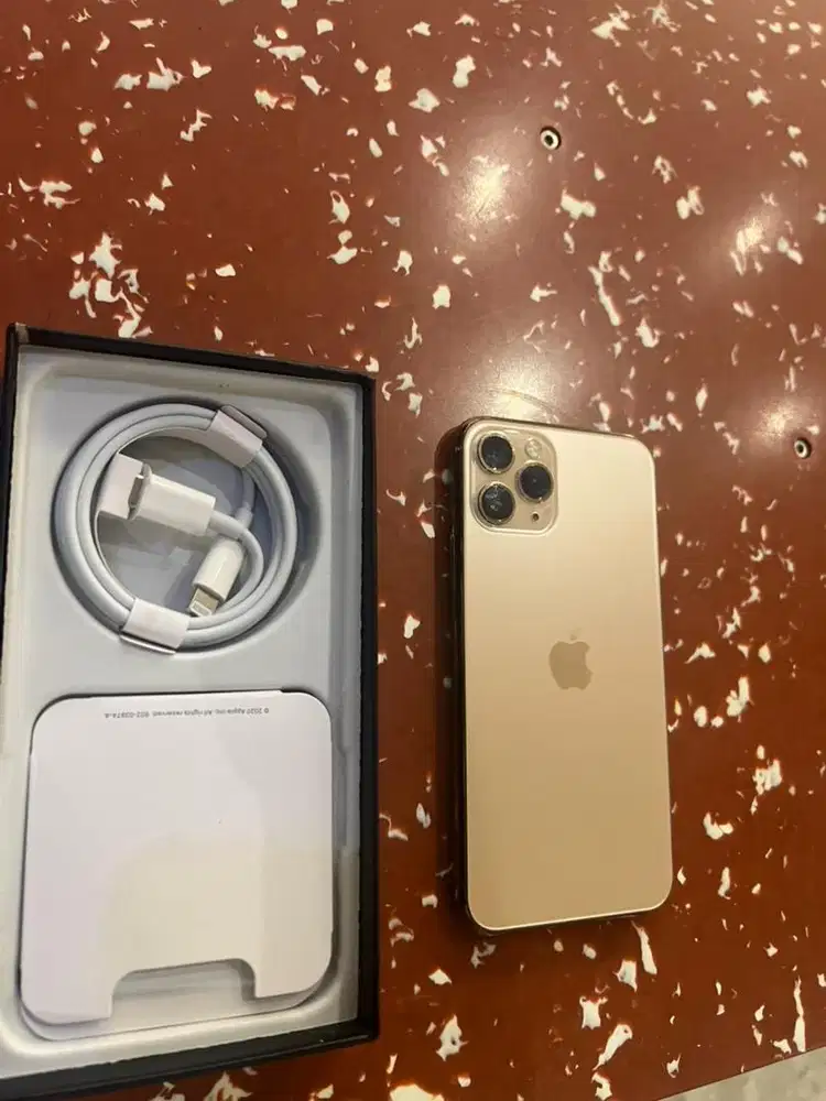 iphone 11 pro 256gb sama menerima