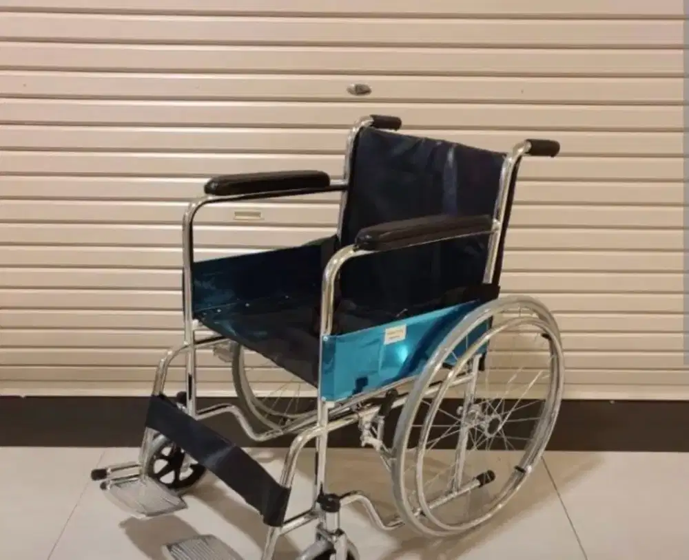 Dijual cepat kursi roda