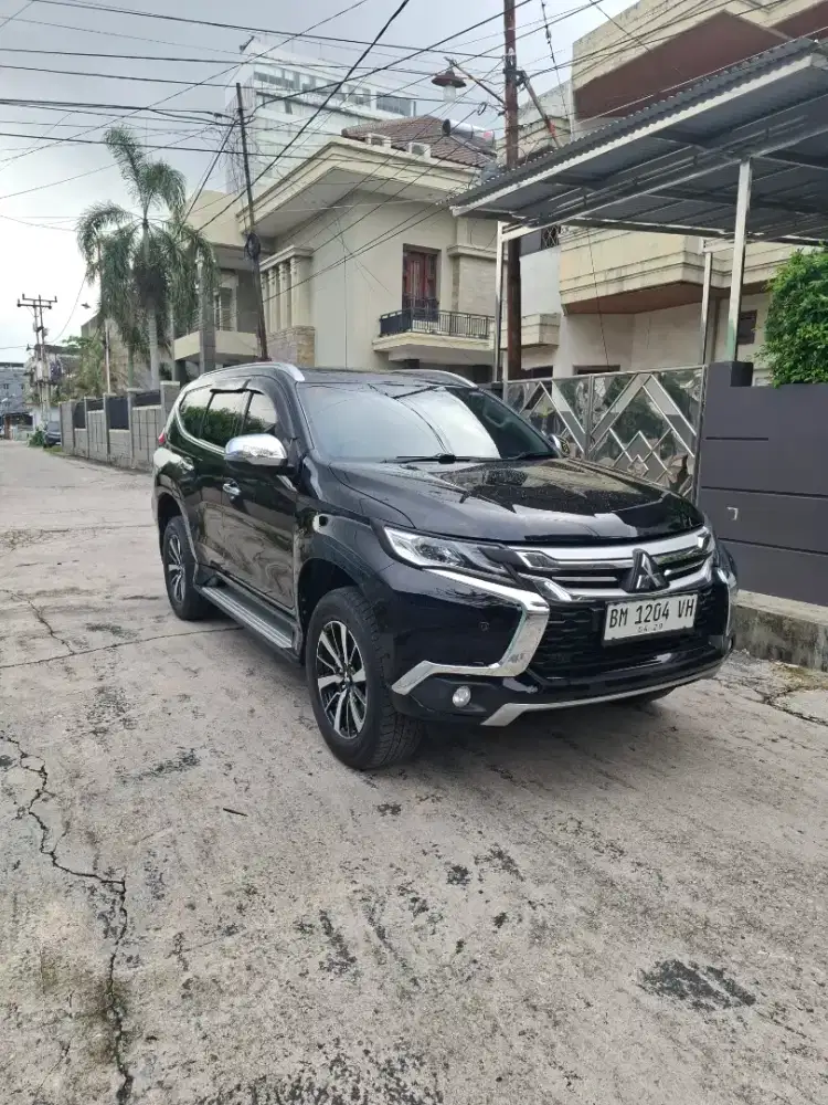 Pajero sport Dakar 4x2 AT diesel 2019