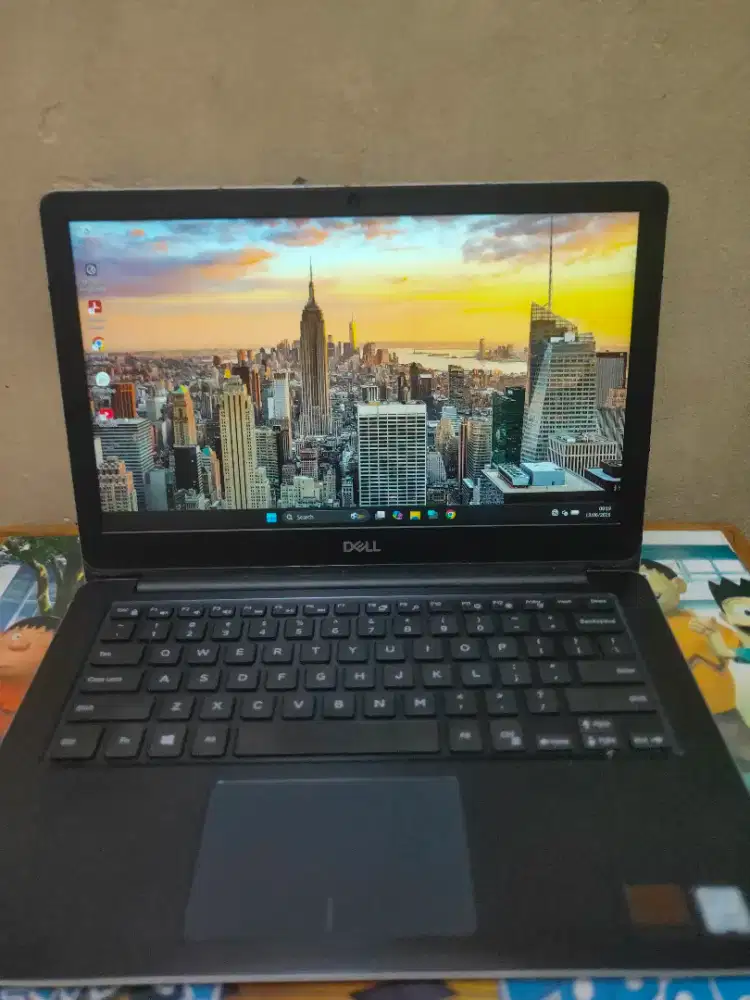 Laptop dell Vostro 5370 core i5 gen 8
