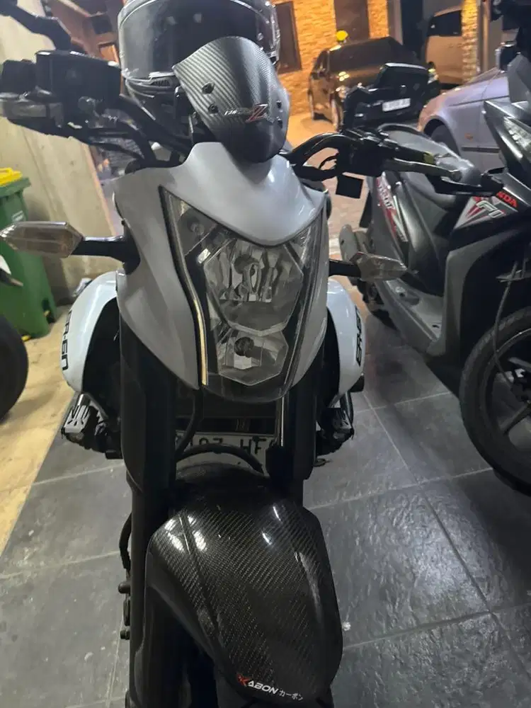 Di jual kawasaki er6n
