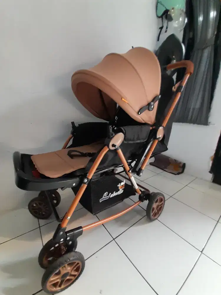 Stroller L abeille kondisi bagus dan terawat