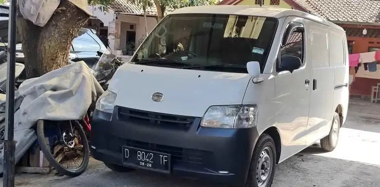 Km 120rban ! Daihatsu Gran Max Blind Van AC Warna Putih Tahun 2013