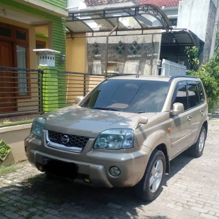 BU NISSAN XTRAIL MATIC GOOD CONDITION