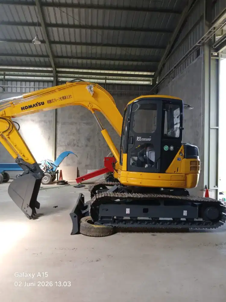 EXCAVATOR KOMATSU PC 75 UU 2018