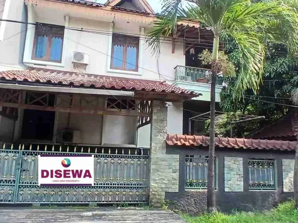 Disewakan Rumah Hoek, 2 Lantai di Perumahan Palem Indah Pondok Kelapa