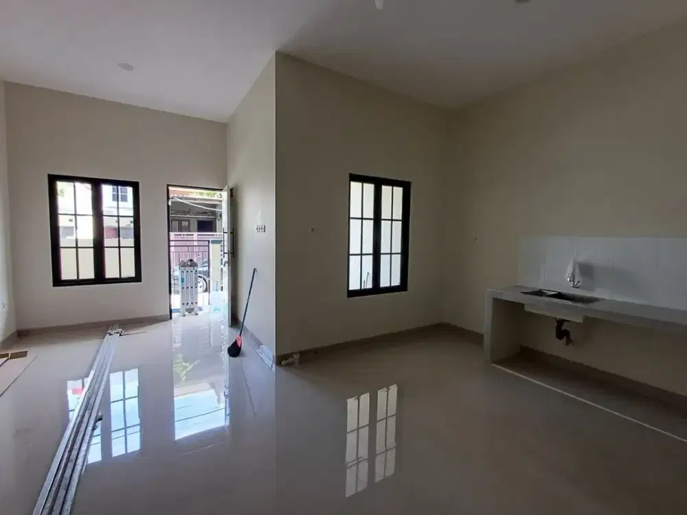 Dijual rumah di taman harapan baru