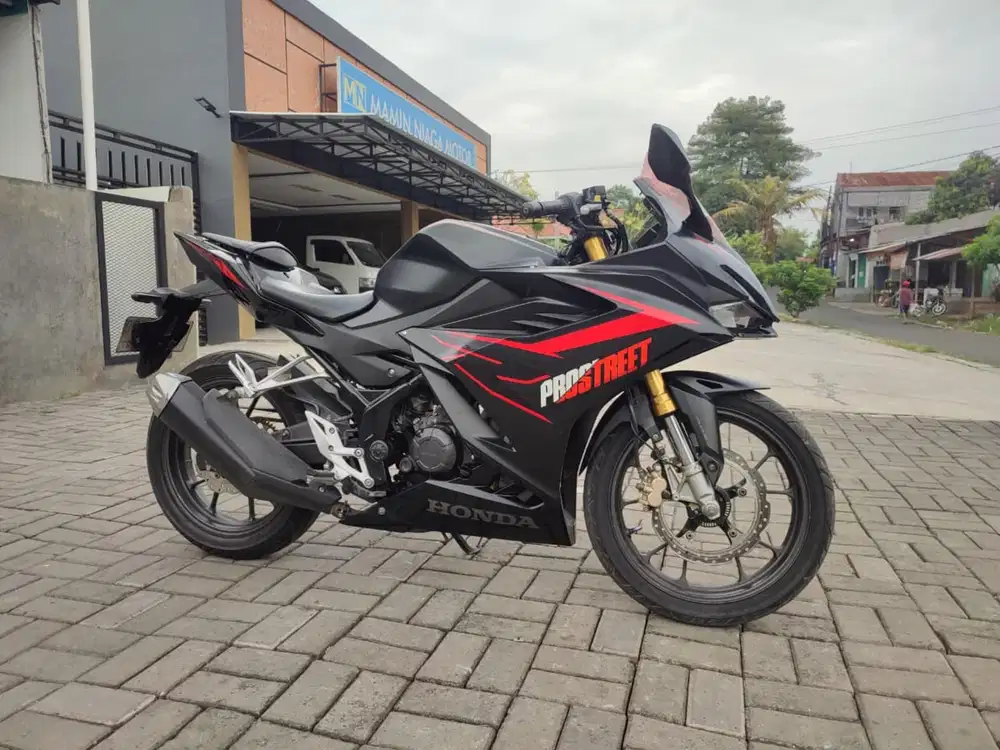 HONDA ALLNEW CBR 150R TAHUN 2022