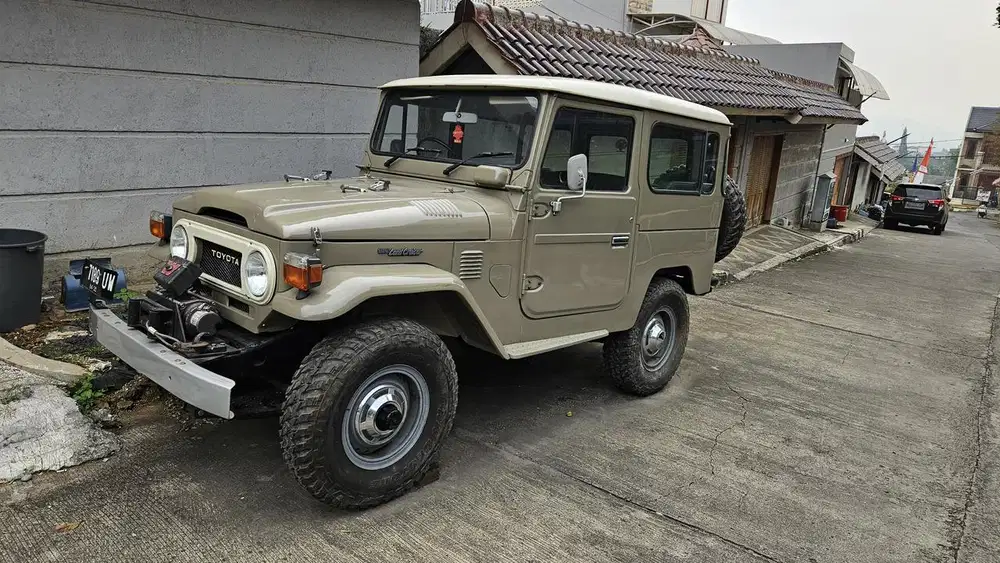 Toyota Land Cruiser 1977 Bensin