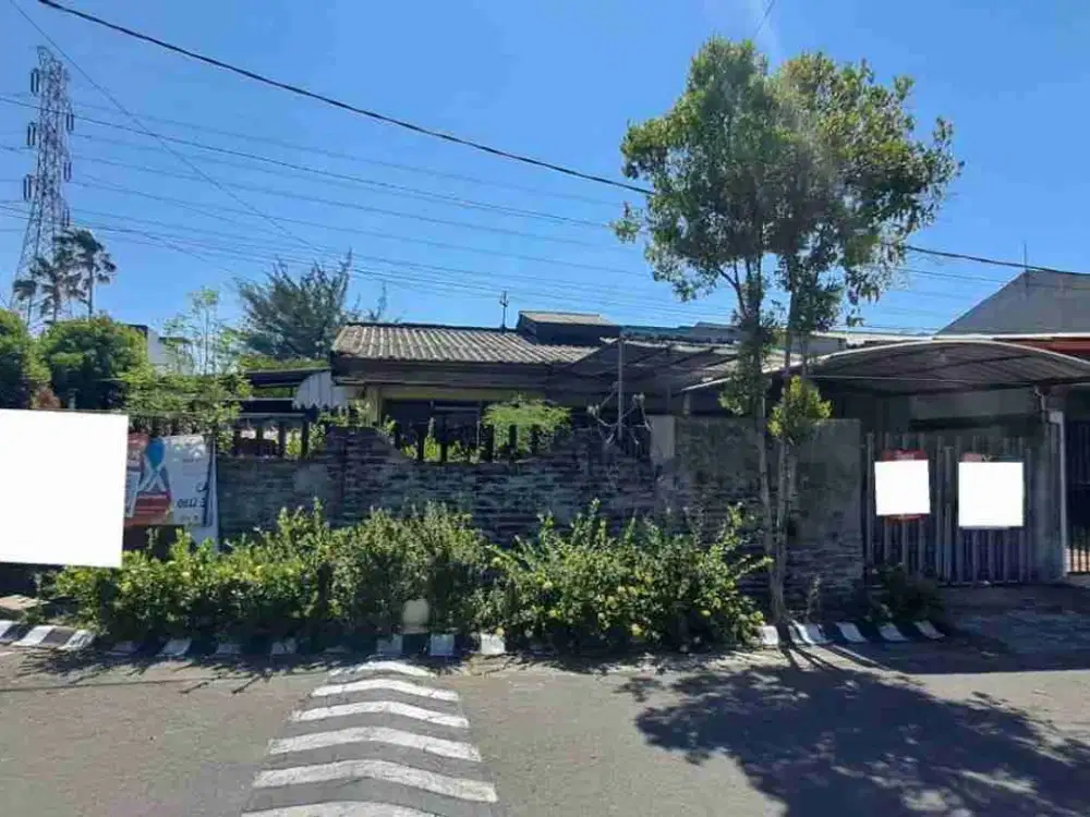 DIJUAL RUMAH HITUNG TANAH SUKOMANUNGGAL JAYA DEKAT SEKOLAH KALAM KUDUS DAN HR MUHAMMAD