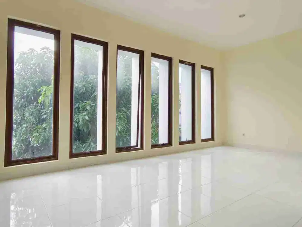Rumah discovery conserva SDH renov bagus siap huni harga nego samping taman