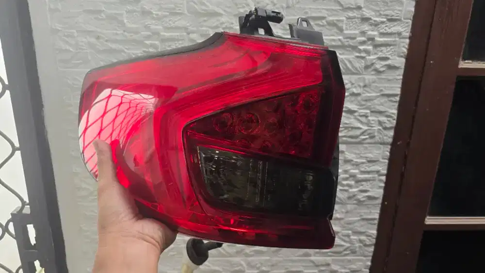 Lamp Stop LED All New Ertiga - Bekas