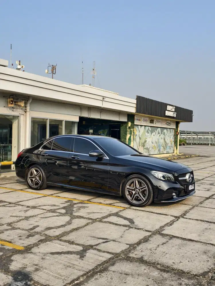 KM ANTIK 18RB LOW !! MERCY C300 AMG LINE 2.0 2019 AT FACELIFT MDL 2021