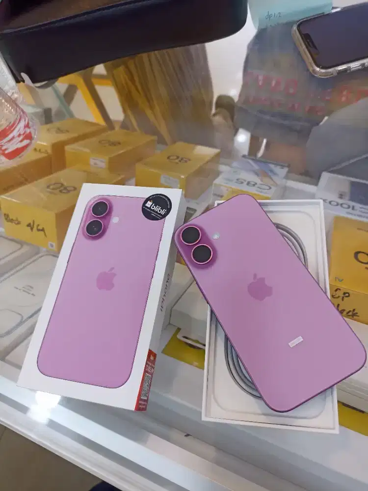 Iphone 16 garansi Ibox 128 GB